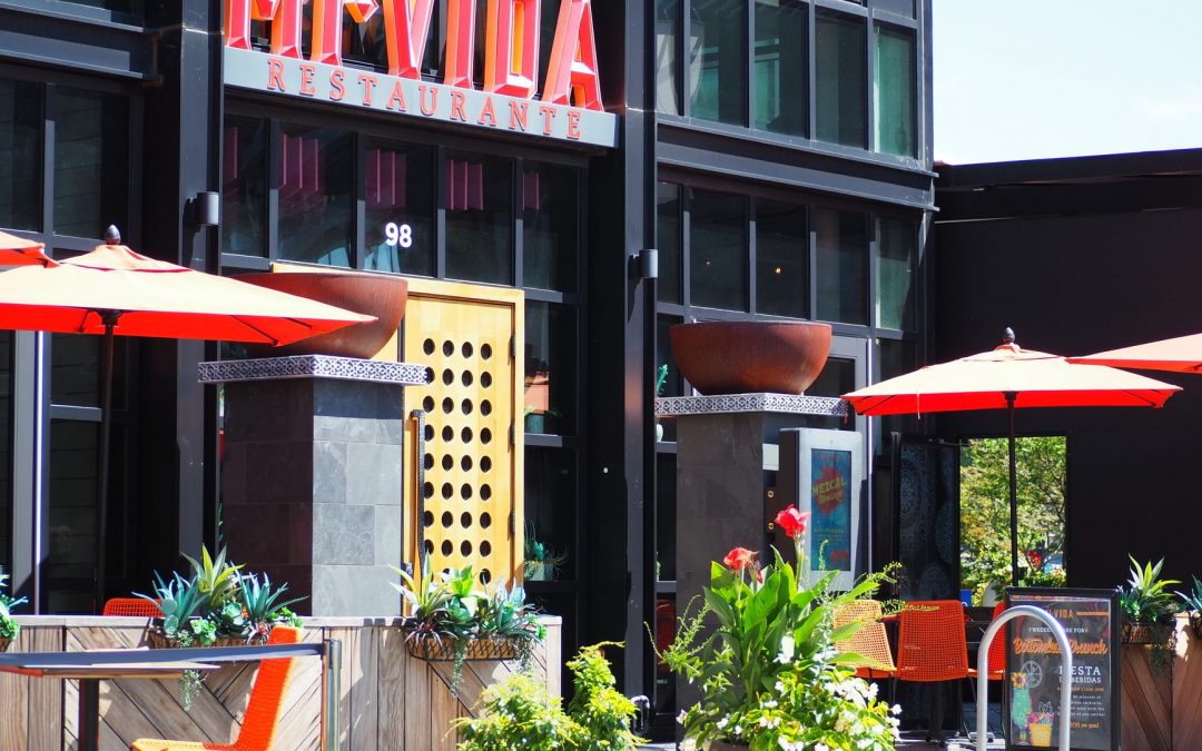 Greenville MI Restaurants with Outdoor Seating: Top Patios