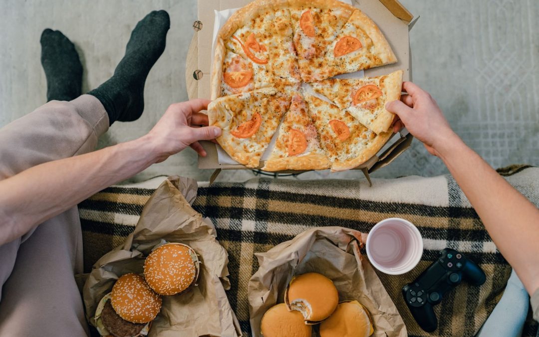 Where to Watch the Game and Eat Pizza in Greenville MI